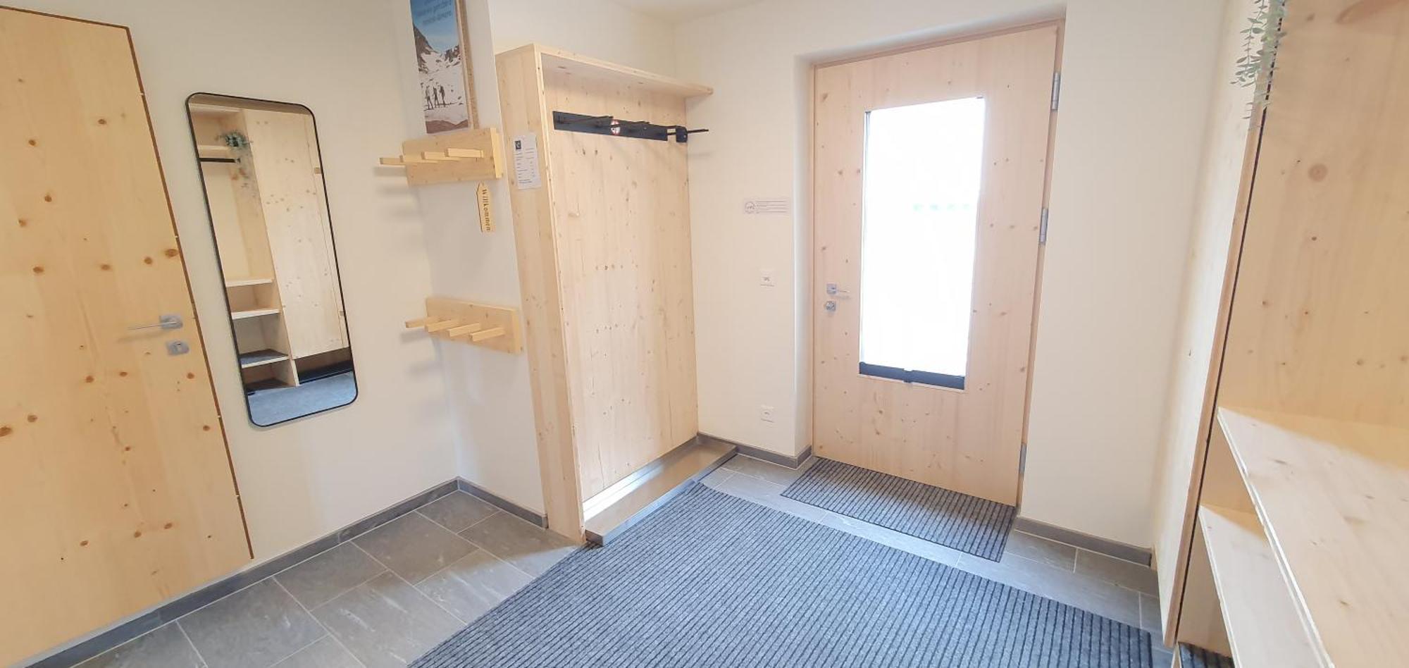 Yeti Lodge Sedrun Eksteriør billede