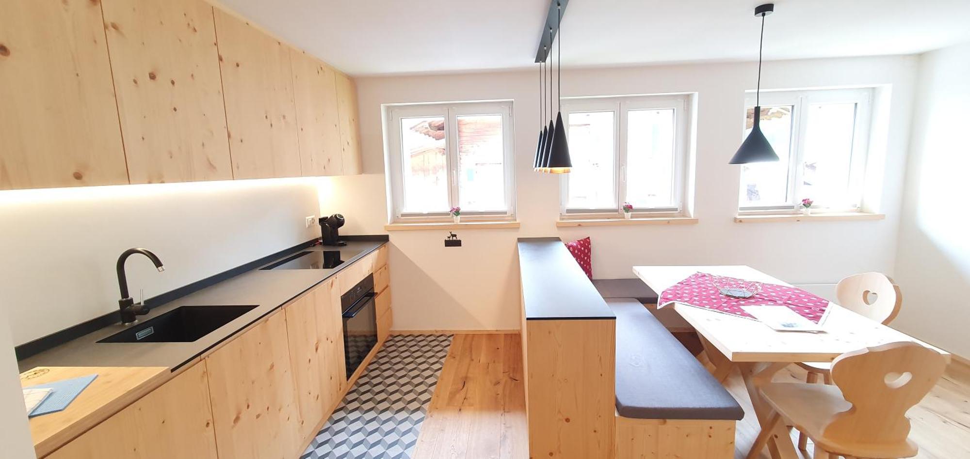Yeti Lodge Sedrun Eksteriør billede